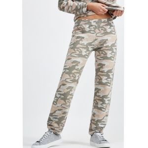 Monrow Camo Print Dusty Pink Gray Mid Rise Sweatpants Loose Fit Joggers Revolve